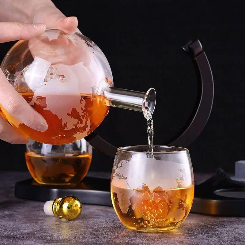 Decanter Whisky Globo Terrestre de Vidro + 2 Copos Mapa Mundi - Utilidades Casa