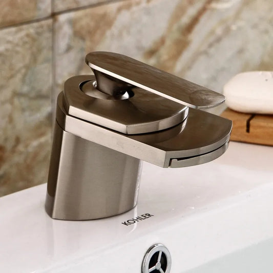 Torneira Premium Estilo Cascata Piscina - Utilidades Casa