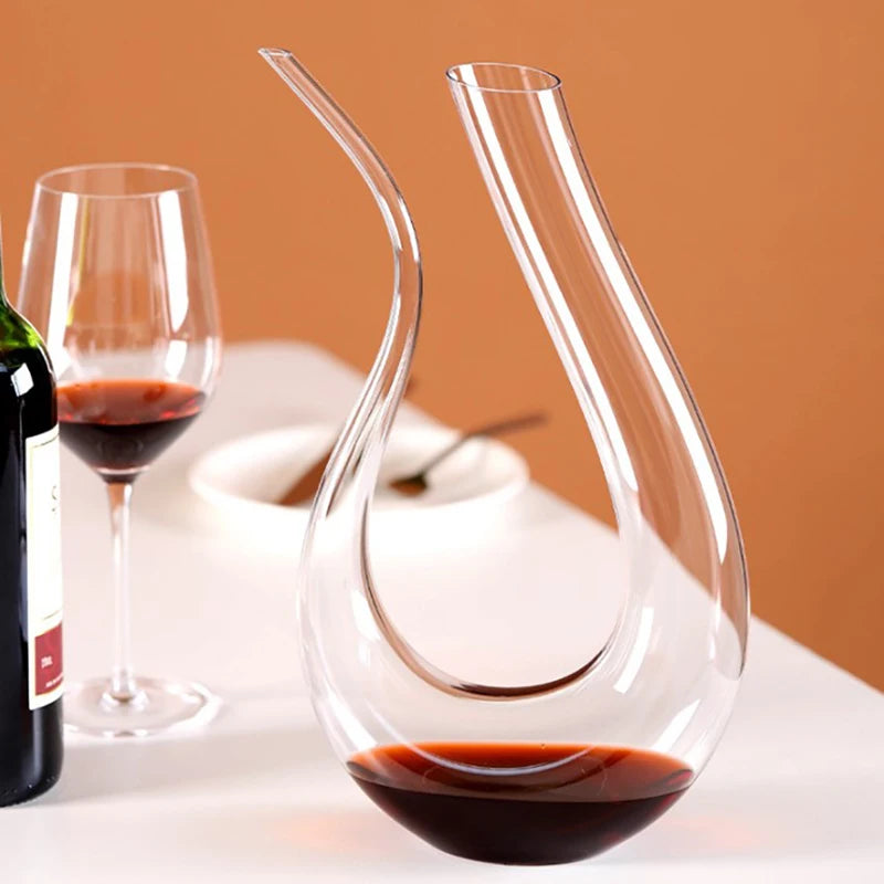 Decanter de Vinho em Formato de U